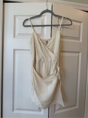 Linen tie waist romper